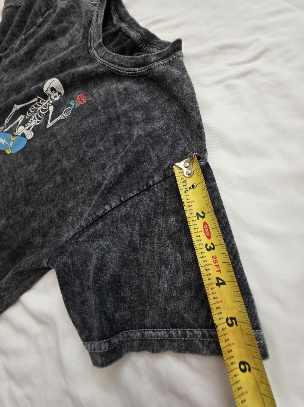 Acid-wash Black Graphic Tee‎ Skeleton Rose Skateboarding Skate of Mind Retro XS - Picture 7 of 7